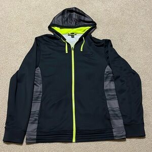 Men’s size Large under armour zip up hoodie
